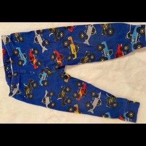 The children’s place pajama pants with cars all over